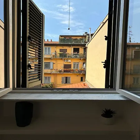 Lägenhet Pleasant With Balcony